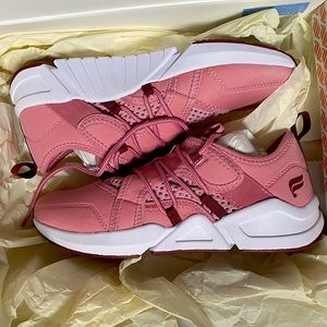 Fabletics sneakers - brand new, never worn!
